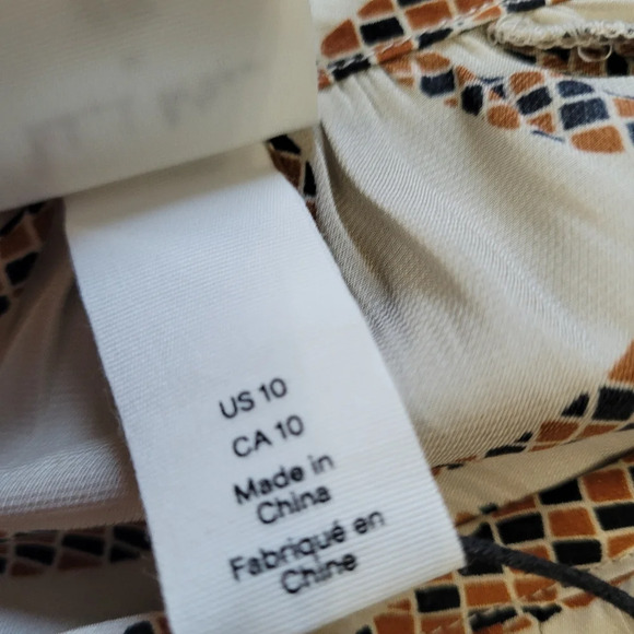 RICHARD ALLAN x H&M Light Beige Patterned Satin Blouse Size Women's 10 NEW - Picture 11 of 12